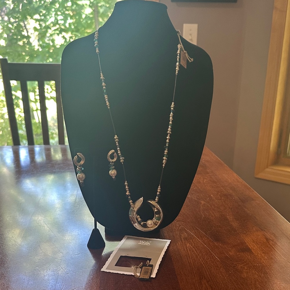 UNO de 50 Silver Necklace and Earring Set